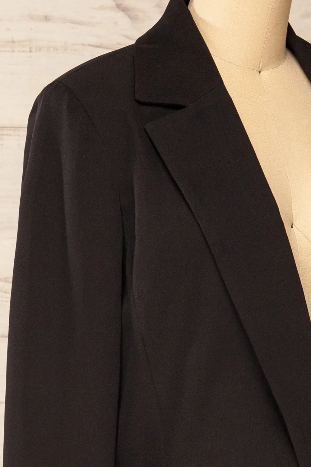 Alcorcon Black | Cropped Blazer w/ Notched Lapels