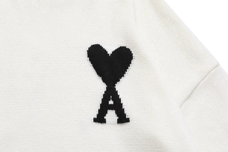 AMI Paris Ami de Coeur logo Crewneck knitted - White