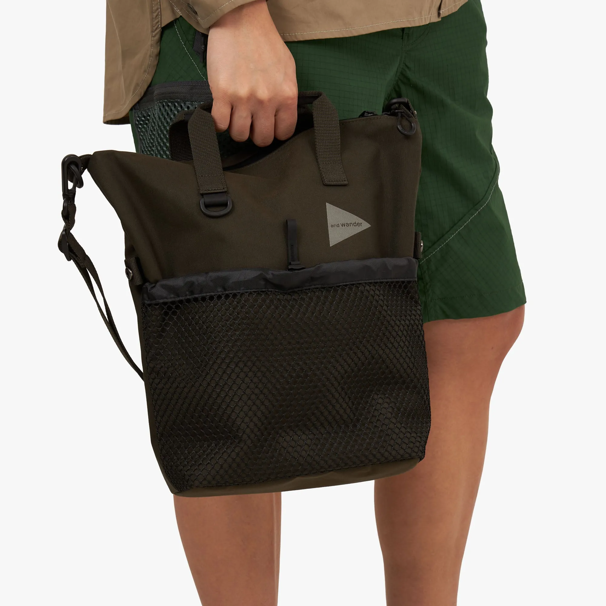 and wander PE/CO 2way Bag / Khaki