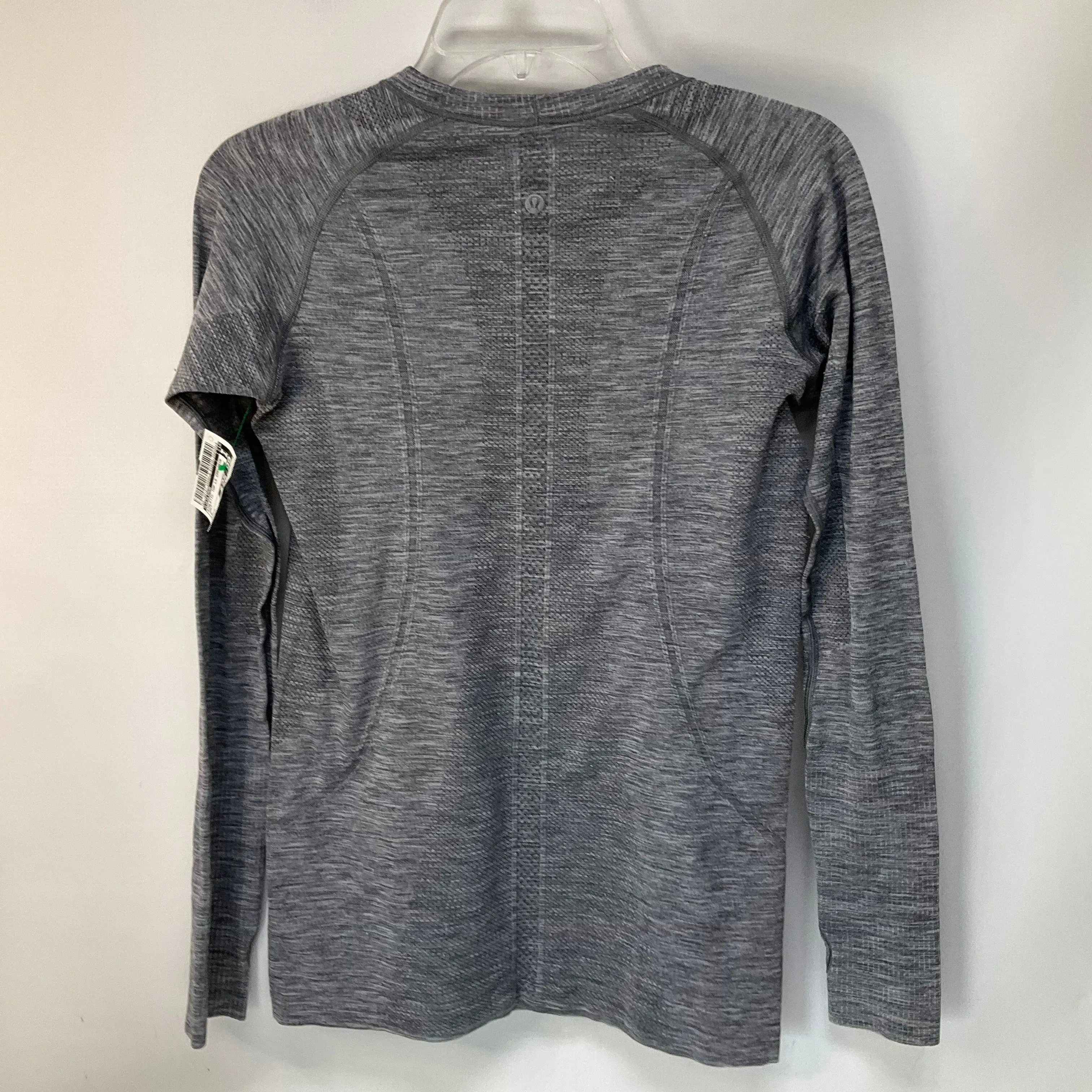 Athletic Top Long Sleeve Crewneck By Lululemon In Grey, Size: 8