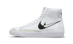 Blazer Mid '77 Double Negative White Black