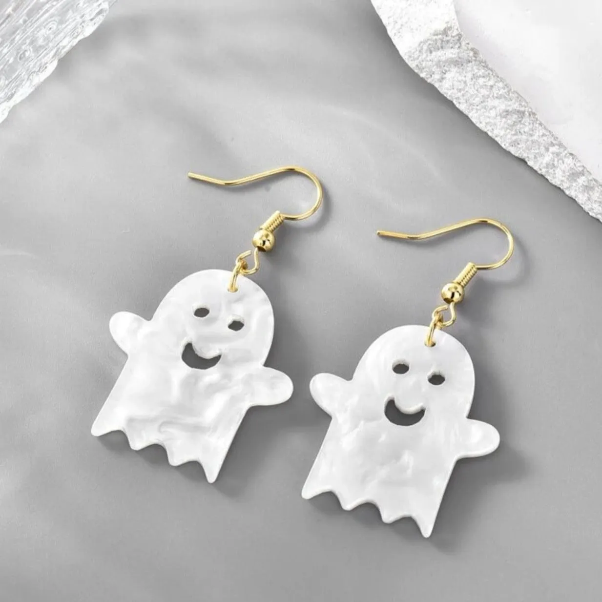 Ghost Earrings - Halloween Accessories , Halloween Earrings, White Ghost, Ghost Accessories, Halloween Teacher