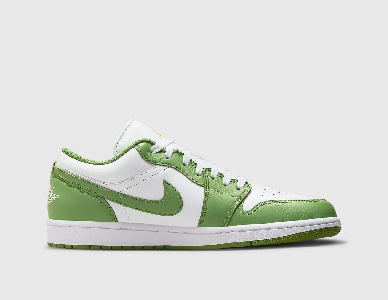 Jordan 1 Low SE White / Chlorophyll - Lightening