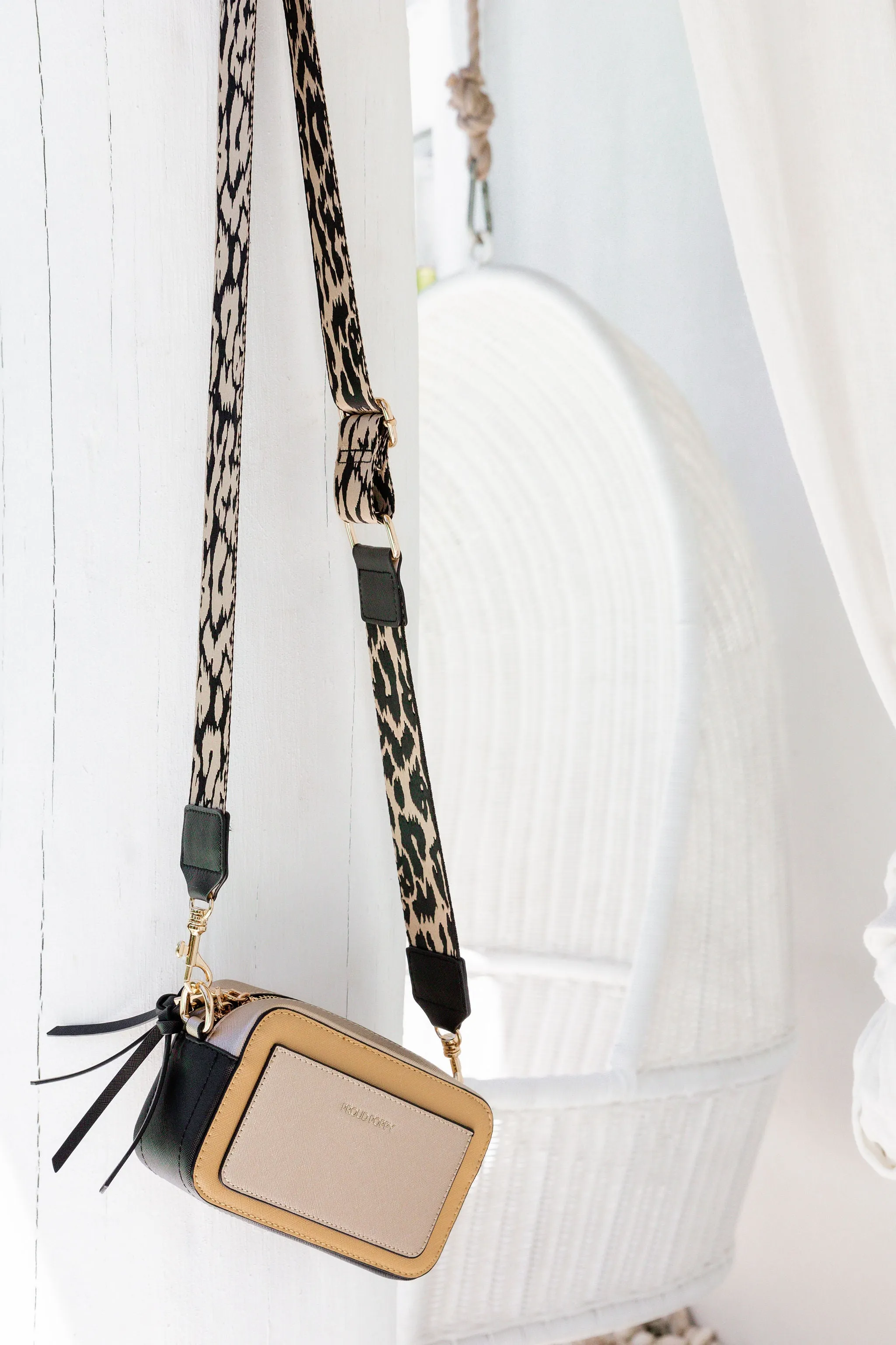 Proud Poppy Crossbody Bag in Gold