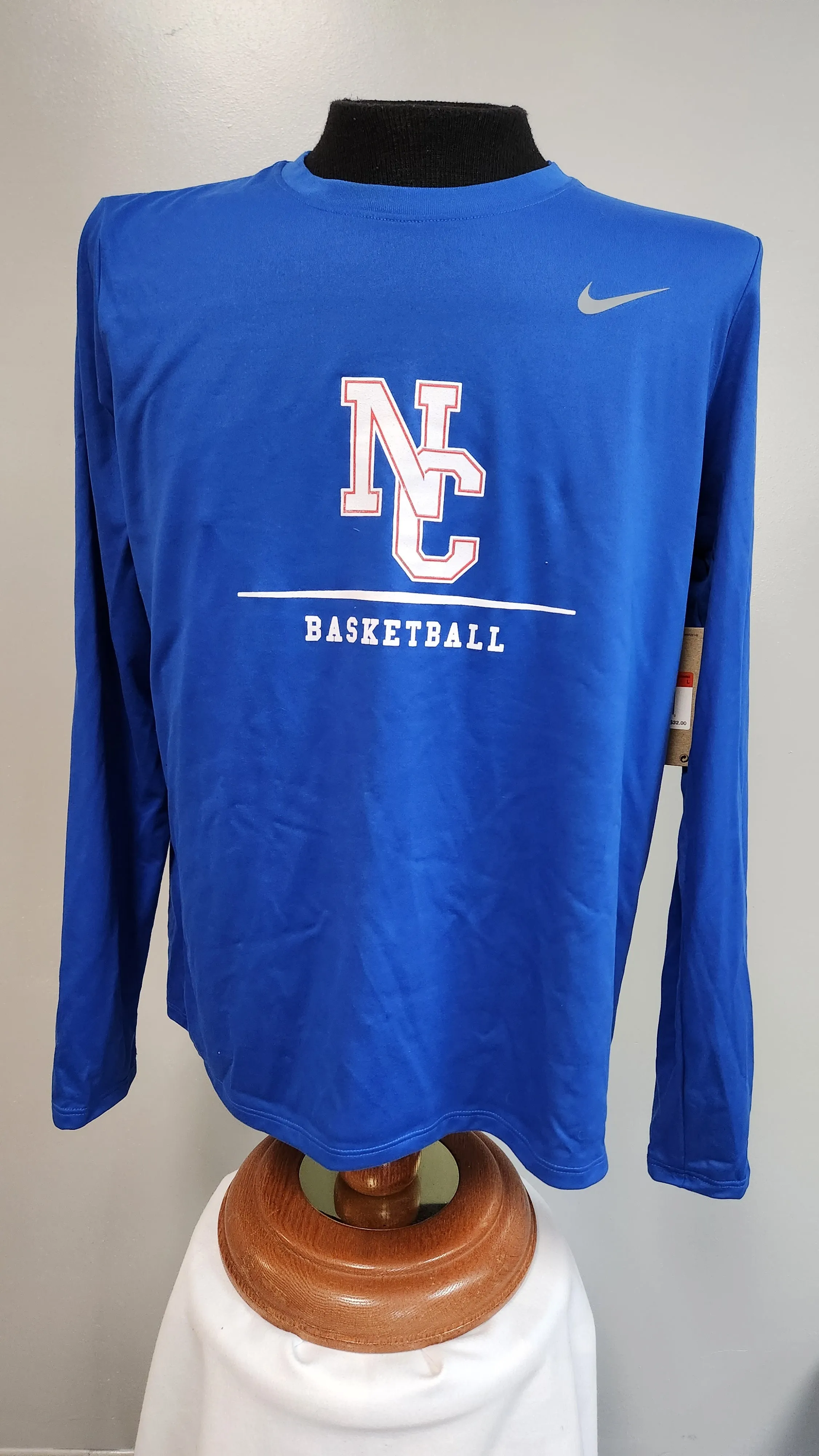 TShirt - L/S NC Basketball Team Performance